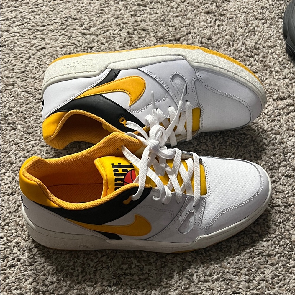 New Without Box Nike Men's White, Yellow, and Black Sneakers